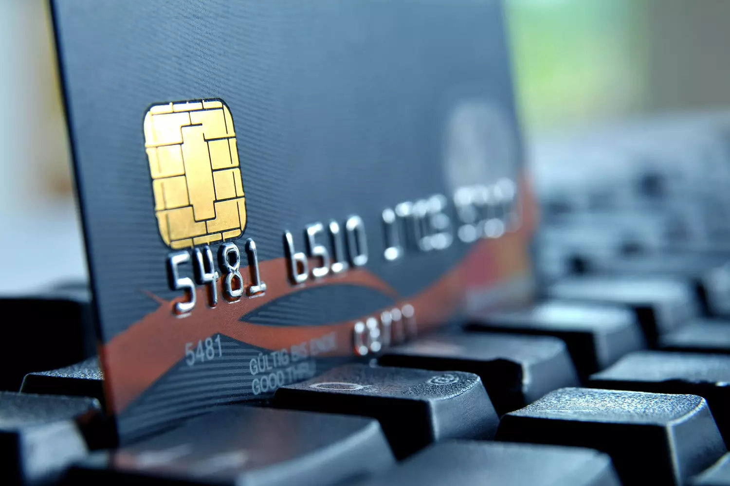Guide complet : ouvrir un compte bancaire en Tunisie depuis l’étranger